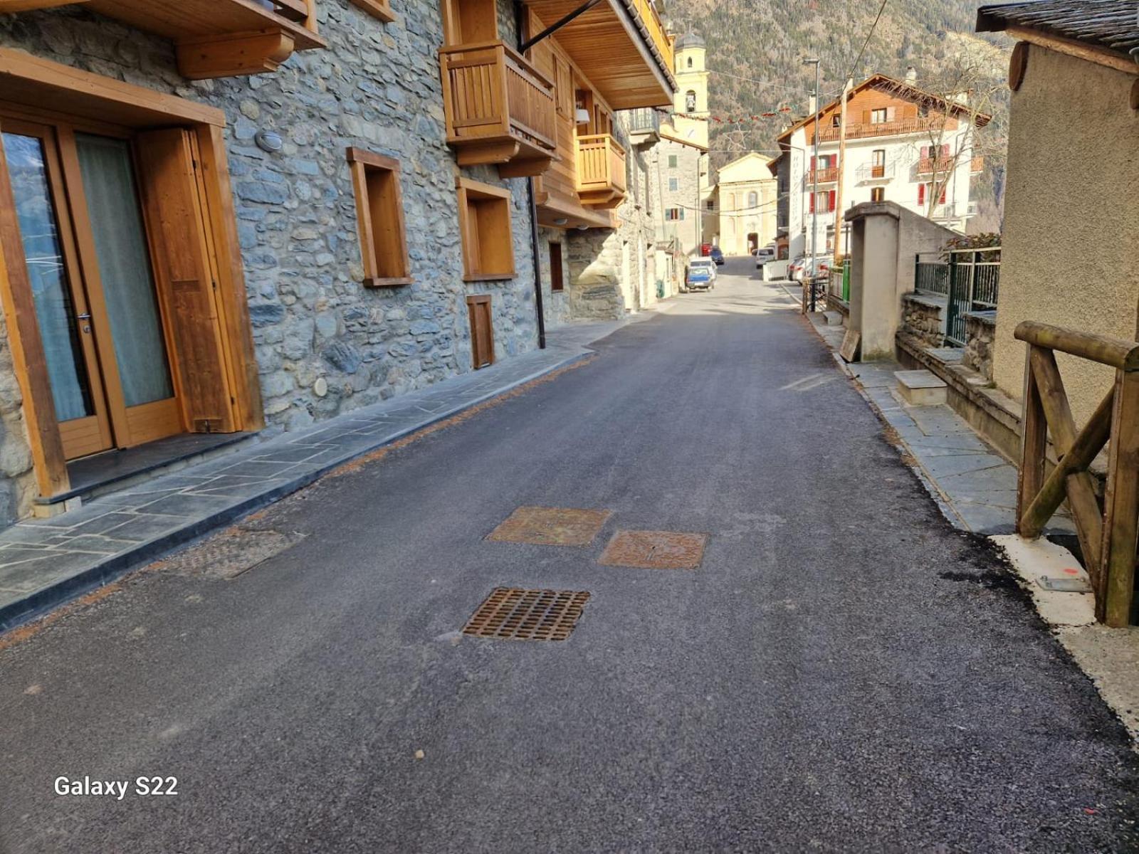 Grazioso Trilocale Con Ampia Terrazza Daire Chiesa in Valmalenco Dış mekan fotoğraf